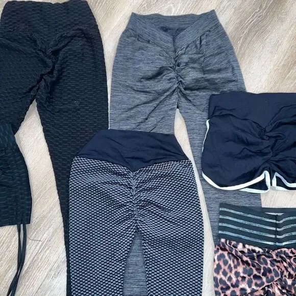 6 Piece Scrunch Butt Workout Lot: Honeycomb, Cheetah XS-Small, Shorts & Leggings - Picture 3 of 11
